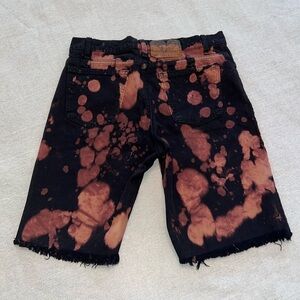 LEVIS One of a Kind, Tie Dye Cutoff Shorts in Rust & Black, Size 30
